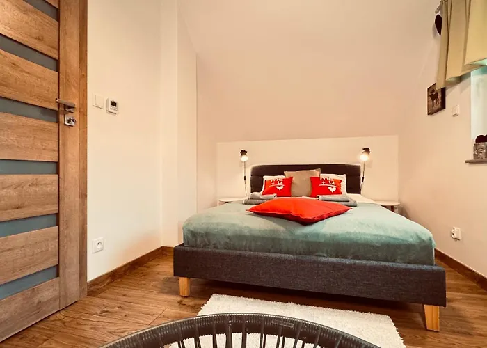 Morze Kolo Jastrzebia Gora Wilcza 12 Rozewie